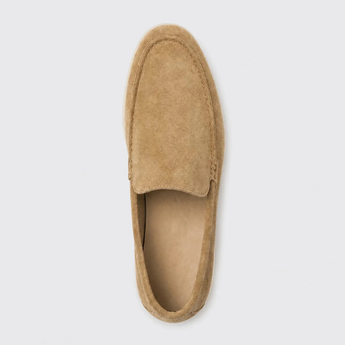 Sapato Masculino Mocassim Bege Couro - detalhe do solado antiderrapante